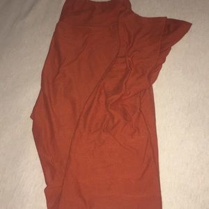 Solid color leggings